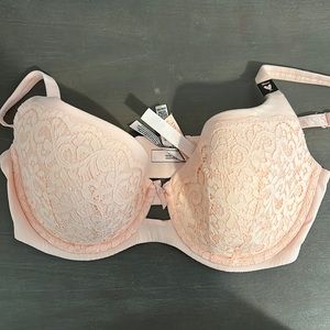 NWT Victoria’s secret lace bra